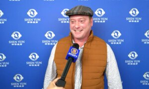 French Patrons Hope Shen Yun’s Energy Spreads Worldwide