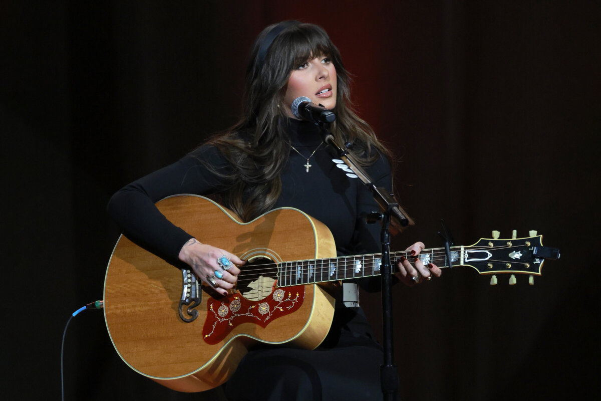 Ella Langley performs at the Grand Ole Opry House in Nashville, 2025. (Jason Kempin/Getty Images)