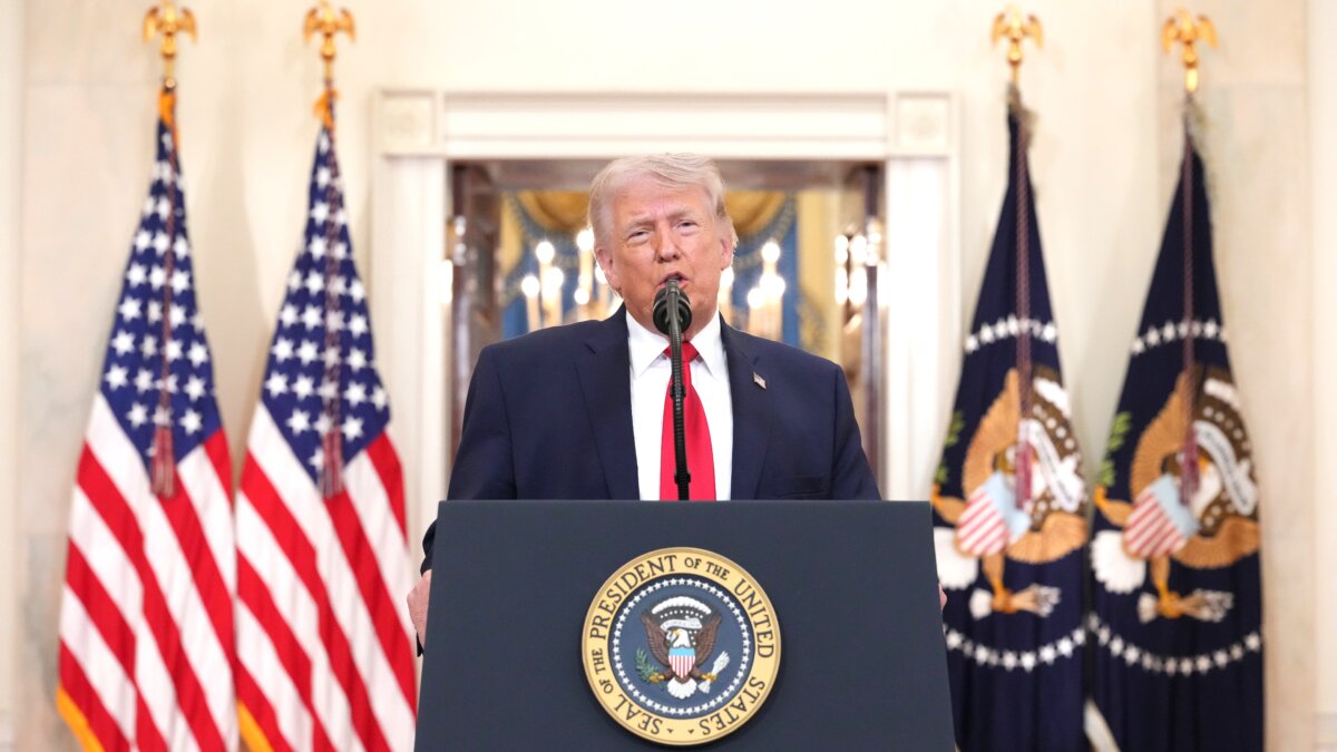U.S. President Donald Trump speaks about the Iran war from the White House in Washington on April 1, 2026. (Alex Brandon/Pool via Getty Images)