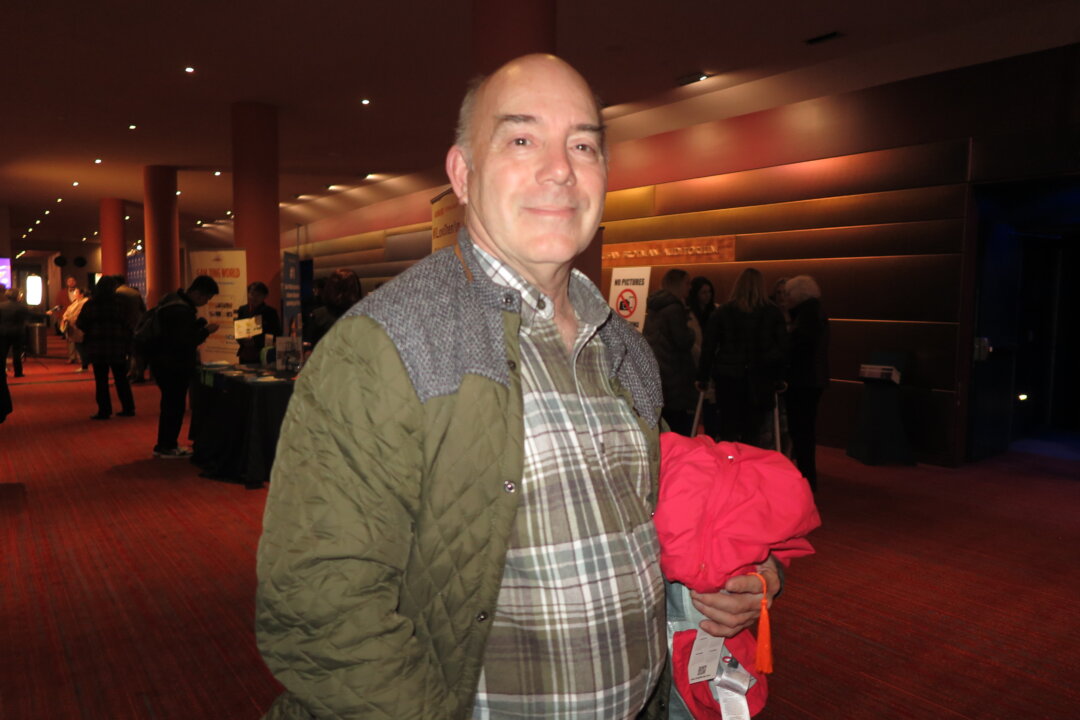 Keith Wagoner, a Washington state senator, attends Shen Yun at Marion Oliver McCaw Hall in Seattle on April 1, 2026. (Sunny Chen/The Epoch Times)