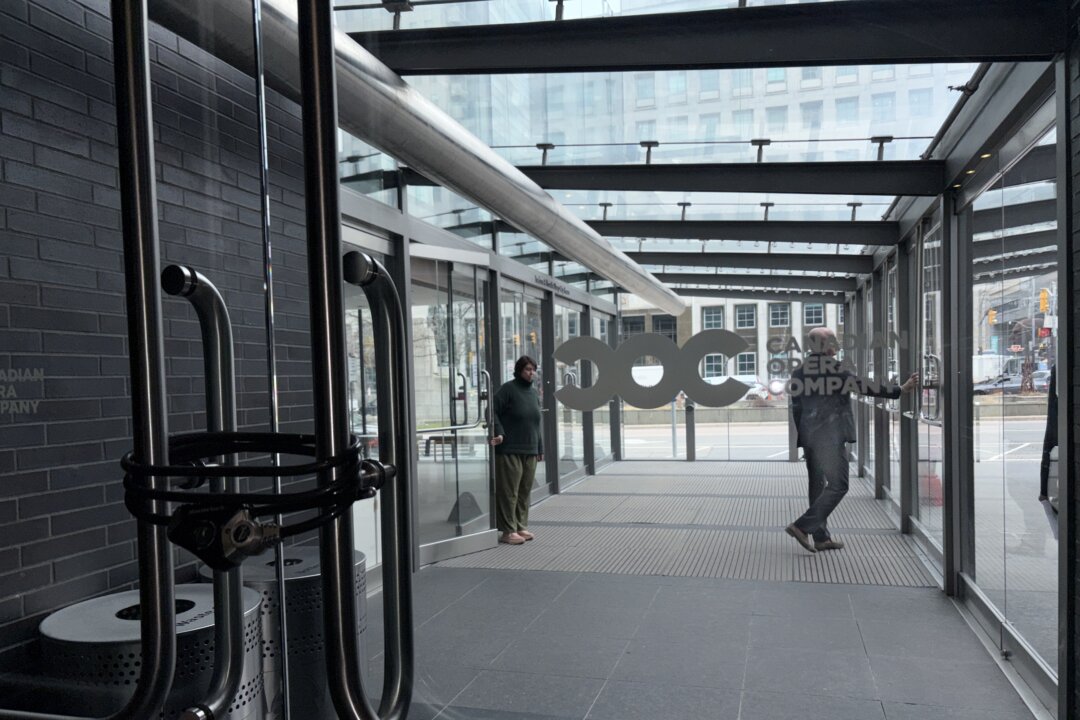 ‘Disturbing’: Shen Yun Cancellation in Toronto After Beijing-Linked Threat Reminiscent of Tactics in China, Scholar Says