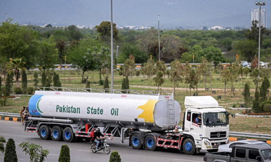 Oil Prices Fall on Weaker Demand Outlook; Karoline Leavitt Leaving White House Press Secretary Post