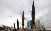 Iran’s Revolutionary Guard Threatens Heavy Response to Any US Attacks on Iranian Ships