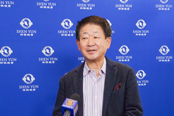 University professor Nishi Kazuhiko attends the second performance by Shen Yun New Era Company at the Shinjuku Bunka Center in Tokyo, Japan, on April 3, 2026. (NTD)