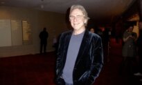 ‘A Feeling of the Divine’: New Yorker Inspired by Shen Yun’s Classical Chinese Dancers
