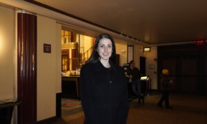 Highly Trained and In Sync: Former Principal Ballerina Applauds Shen Yun