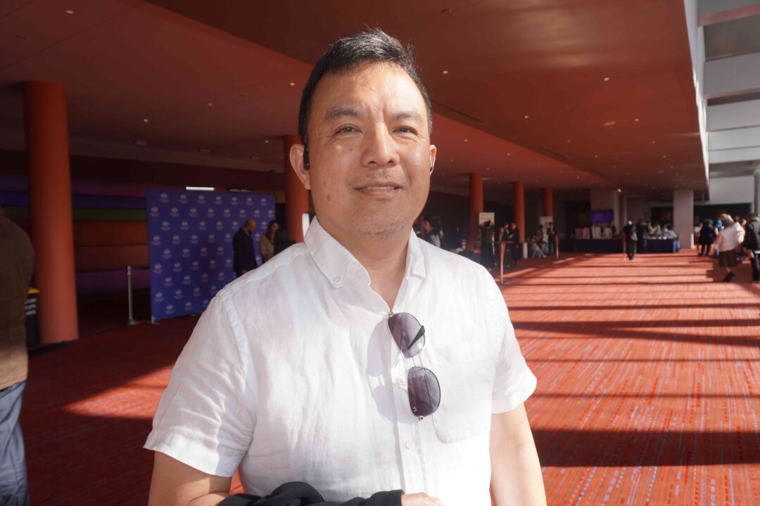 John Manuel attended Shen Yun Performing Arts’ matinee at the Marion Oliver McCaw Hall on April 5, 2026. (Echo Liu/The Epoch Times)