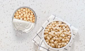 Are Canned Chickpeas Better Than Dried? The Key Lies in the Preparation