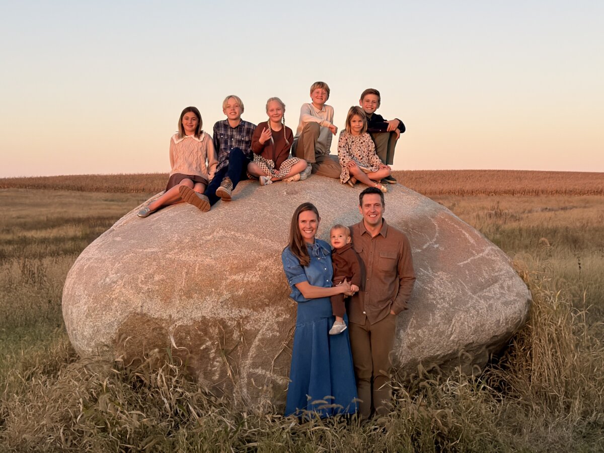 Iowa Republican gubernatorial candidate, regenerative farmer, and entrepreneur Zach Lahn and his wife Annie are raising seven children at their Belle Plaine farm. (Courtesy of the Lahn for Governor Campaign)