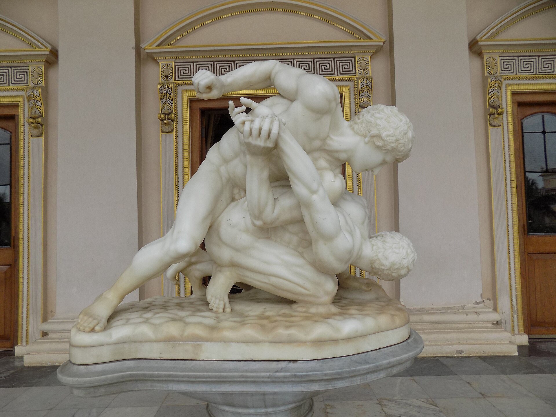 greek wrestlers