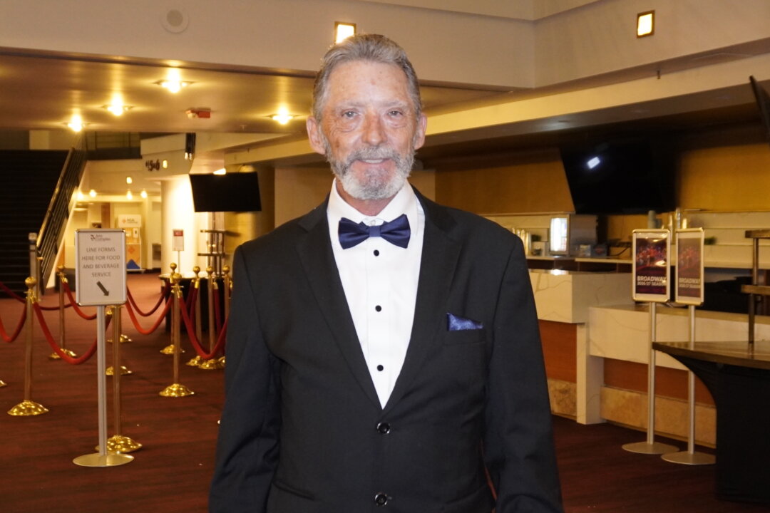 Kevin Wright enjoyed Shen Yun's evening show at the Buell Theatre on April 9, 2026. (Nancy Ma/The Epoch Times)