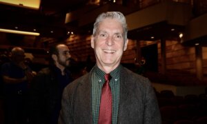 Shen Yun Dancers’ Skill Is ‘Just Unsurpassed,’ Says Actor