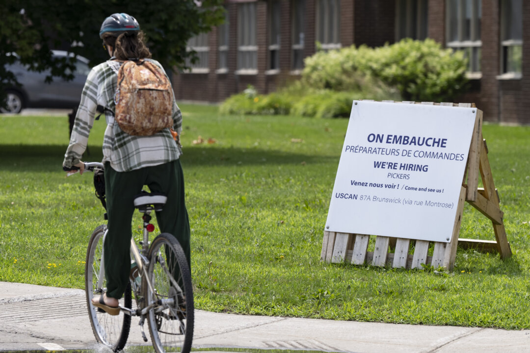 Canada Gained 14K Jobs in March; Unemployment Unchanged at 6.7 Percent