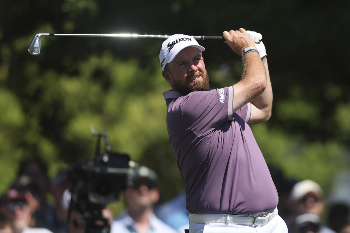 Shane Lowry of Ireland plays his shot from the fourth tee during the third round of the 2026 Masters Tournament at Augusta National Golf Club in Augusta, Ga., on April 11, 2026. (Hector Vivas/Getty Images)