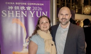 Lots of Hard Work and Discipline Go Into Shen Yun, Says Vancouver Theatergoer