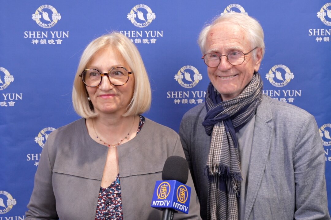 Véronique and François Royer watch Shen Yun Performing Arts at the Amphithéâtre 3000 in Lyon, France, on April 8, 2026. (NTD)