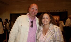 Shen Yun Surprises and Delights New York City Couples