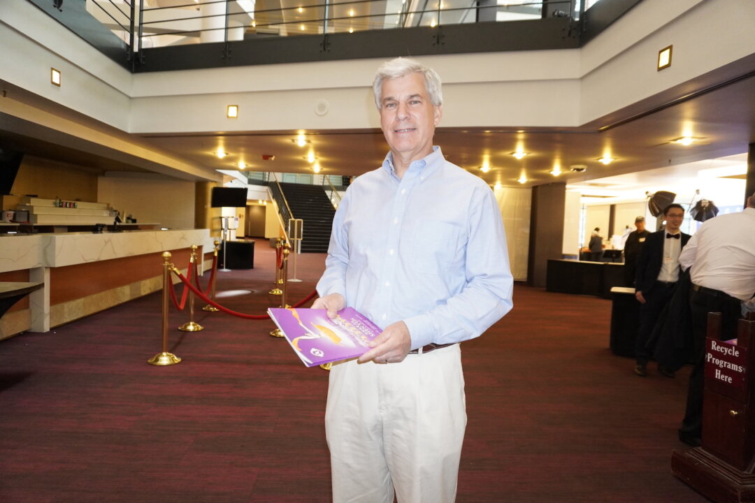 Victor Anthony at the Shen Yun Performing Arts performance at The Buell Theatre on April 12, 2026. (Nancy Ma/The Epoch Times)