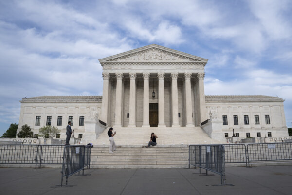 Supreme Court Rules 8–0 in Chevron Case