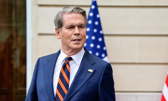 US Urges G7 to Adopt Tougher Sanctions on Iran, While Europe Pushes to End the War
