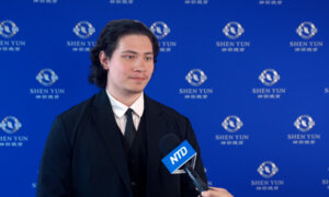 Actor: ‘I’ll Keep Coming Back’ to See Shen Yun