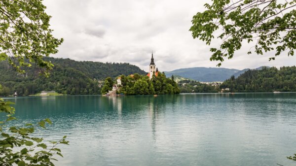 Lake Bled: Exploring Slovenia’s Romantic Alpine Retreat