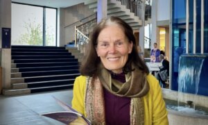 German Artist Moved to Tears at Shen Yun, Describes Sense of Cosmic Unity