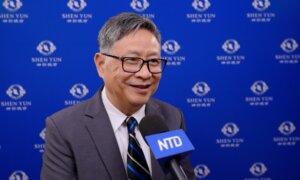 Chinese Entrepreneur Hails Shen Yun as a ‘Great Achievement’
