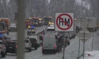Pileup of About 70 Vehicles on Interstate 70 in Colorado Sends 8 to the Hospital