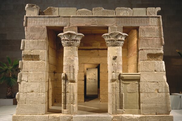 Explore Art in 3D on the Met Website