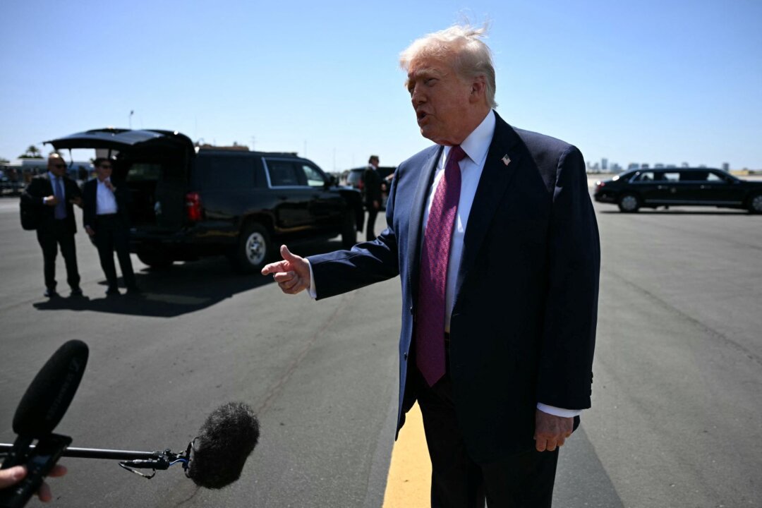 Trump Says US-Iran Talks Will Go On Over the Weekend