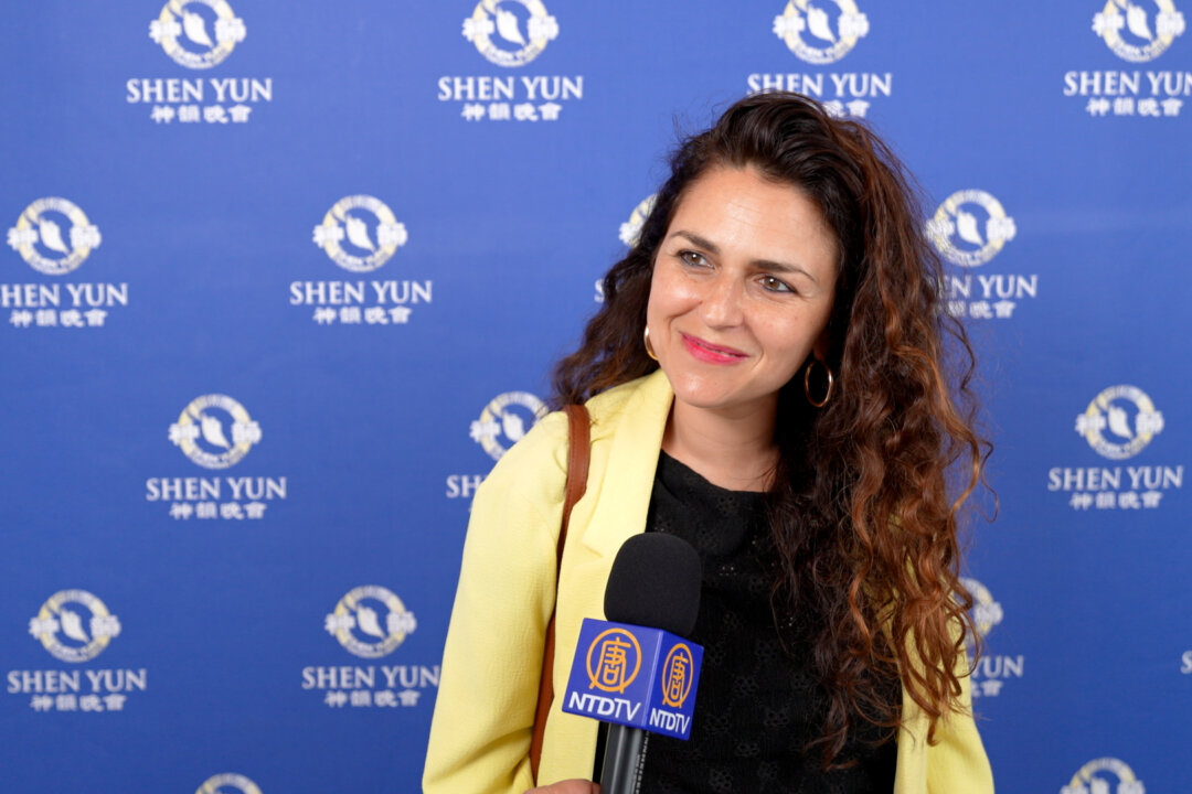 Lauriane Buonomano, a lawyer, attends Shen Yun Performing Arts in Aix-en-Provence, France, on April 17, 2026. (NTD)