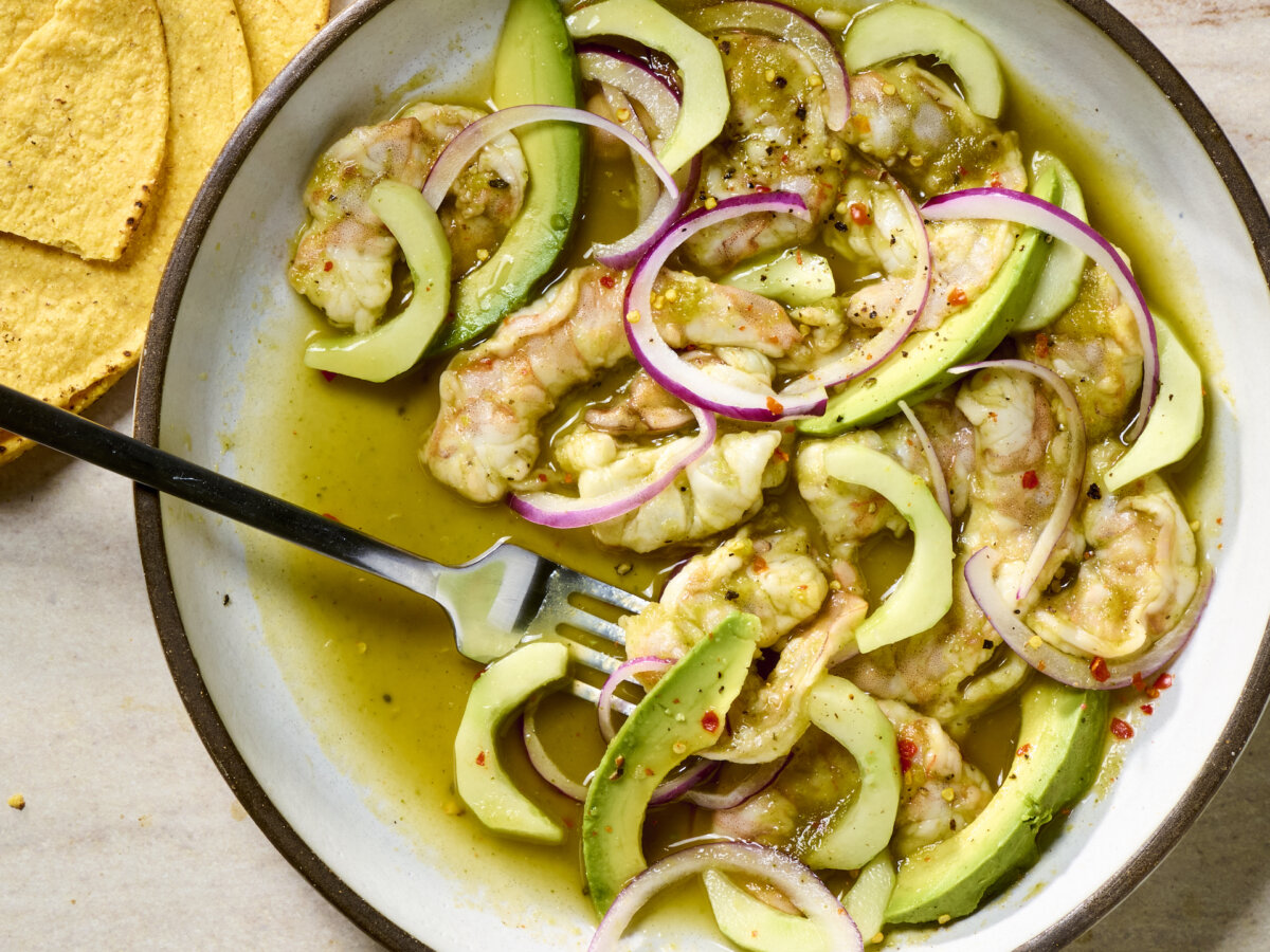 The spicy serrano-lime sauce is so good, you'll want to drink it by the spoonful. (Alex Lepe/TCA)