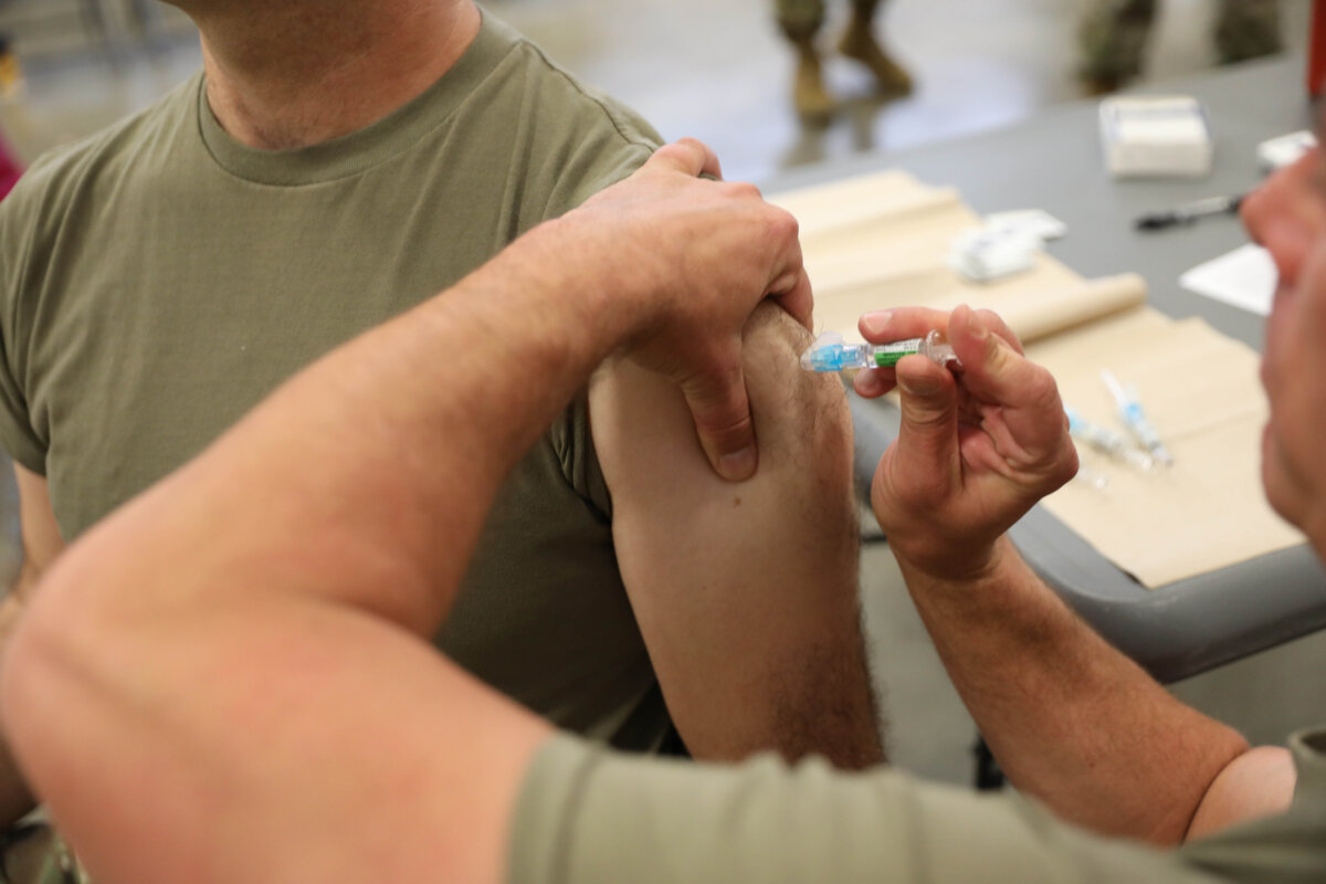 A U.S. soldier receives an influenza vaccine at the Roseville Armory, Roseville, Calif., Nov. 18, 2023. (U. S. Army National Guard photo by Spc. Elizabeth Buck)