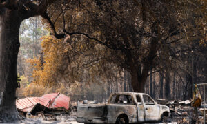 LIVE NOW: View of Wildfire Damage in Washington State
