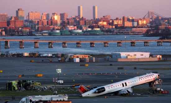 NTSB Says Runway Safety System Did Not Activate Before Fatal Air Canada Express Collision