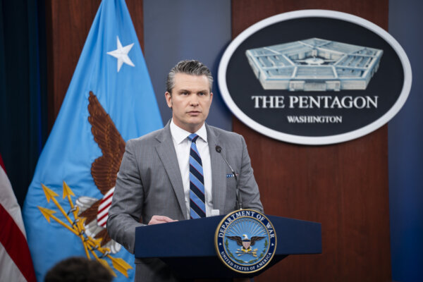 Hegseth: US Blockade on Iran ‘Going Global’; Trump Extends Jones Act Waiver for 90 Days to Ease Energy Crunch