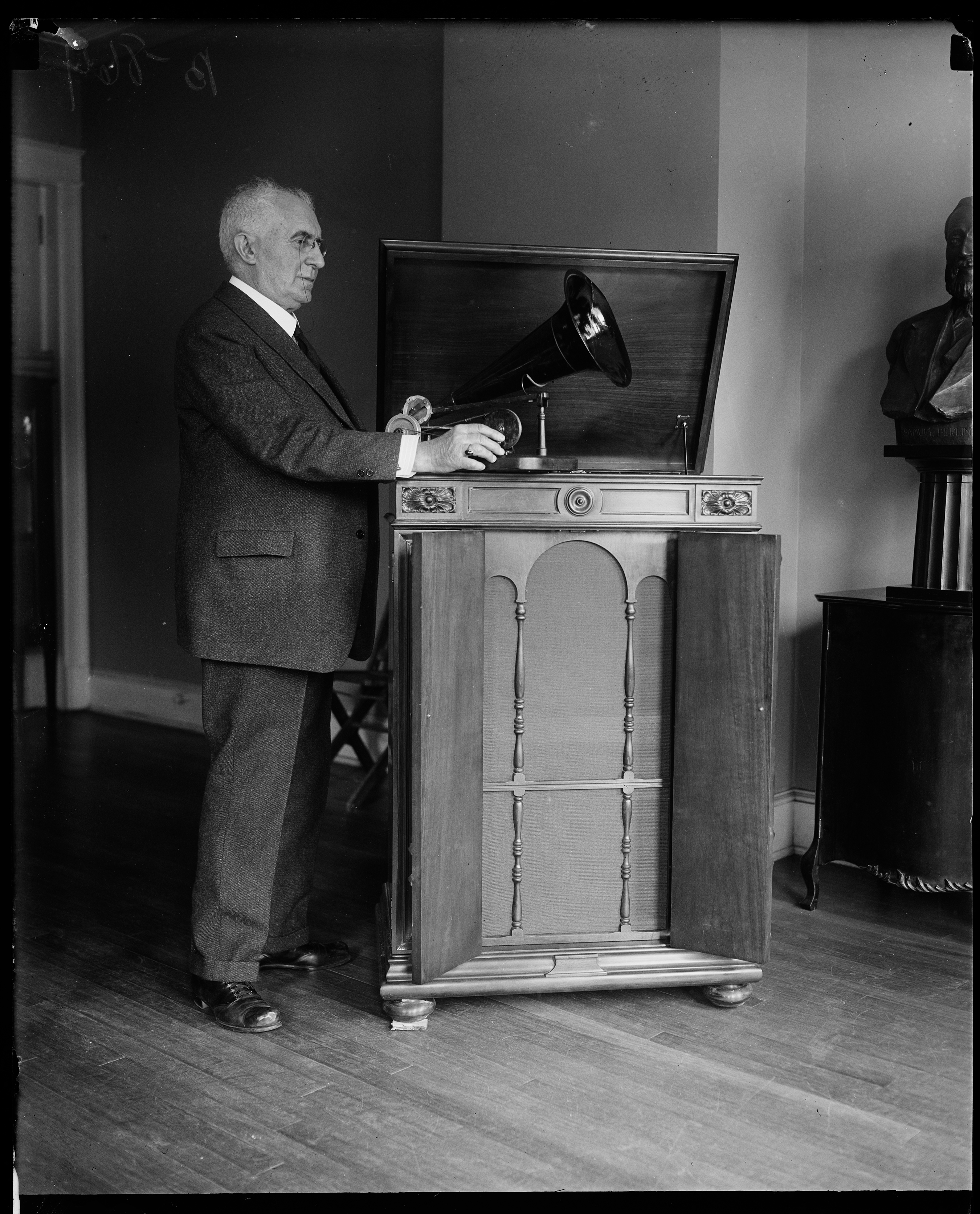gramophone