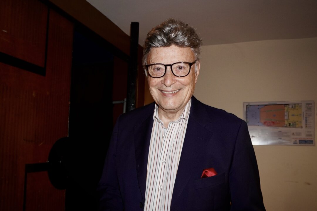 Homero Francesch attends Shen Yun Performing Arts at the Teatro Ópera in Buenos Aries, Argentina, on April 19, 2026. (Sally Sun/The Epoch Times)