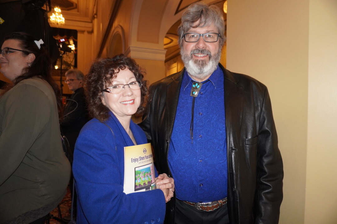 Brian and Kay Stewart attended Shen Yun Performing Arts at the Hanover Theatre on April 25, 2026. (Sherry Dong/Epoch Times)