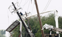 Tornadoes in Northern Texas Leave at Least 2 Dead and Destroy Multiple Homes