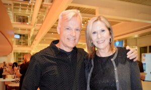 Orlando Theatergoers Enjoy Energy of Shen Yun