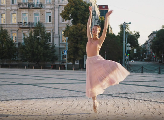 They Grew Up on 15-Second Videos. Now They Sit Through 3-Hour Operas