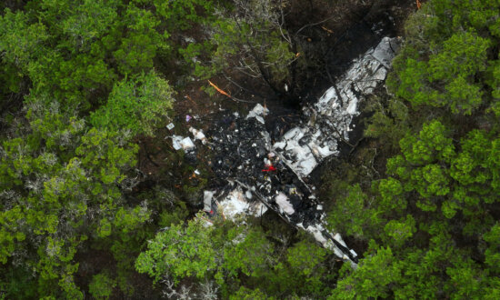 Plane Carrying Pickleball Players Crashes in Texas Hill Country, Killing All 5 on Board