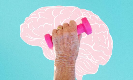 Muscle Loss May Signal Dementia Risk; Experts Recommend This Brain-Healthy Exercise