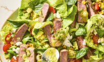 This Fresh, Flavorful Steak Salad Is a Satisfying Meal