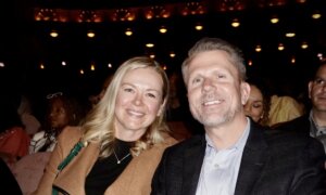 Shen Yun Is Very Uplifting, Says Company CEO