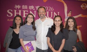 Former Mexican Senator: Shen Yun Brings Peace to Mind and Soul