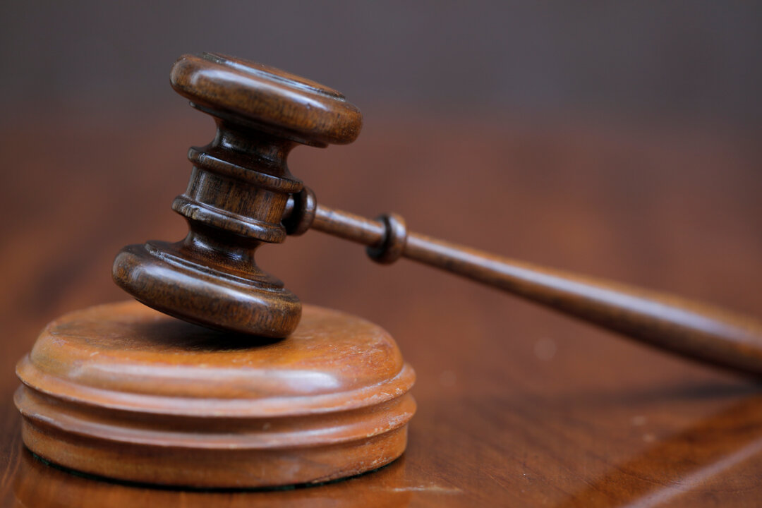 Judge Sanctions 4 Lawyers Over AI Citations
