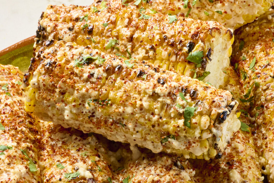 My Easy Little Secret for the Most Delicious Mexican Street Corn